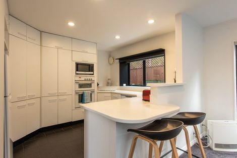 Photo of property in 18a Treasure Grove, Hataitai, Wellington, 6021