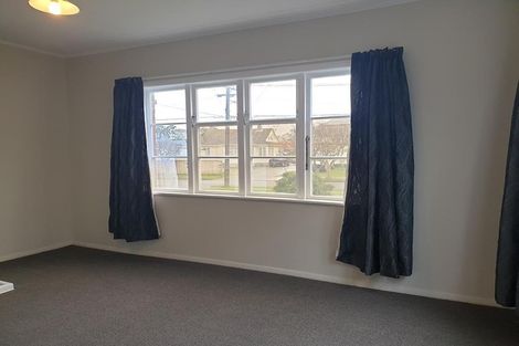 Photo of property in 8 Compton Crescent, Taita, Lower Hutt, 5011