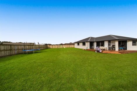 Photo of property in 12 Biron Place, Stratford, 4332