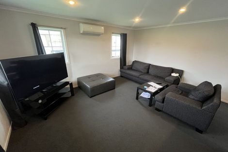 Photo of property in 27 Queens Park Crescent, Frankton, Hamilton, 3204