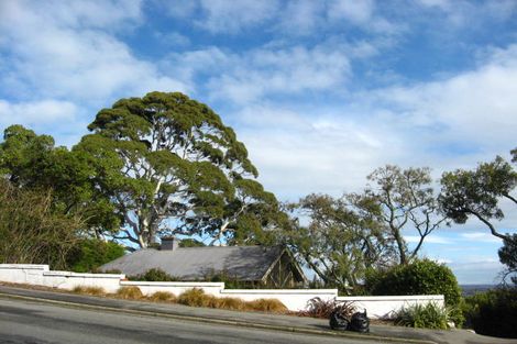 Photo of property in 70 Hackthorne Road, Cashmere, Christchurch, 8022