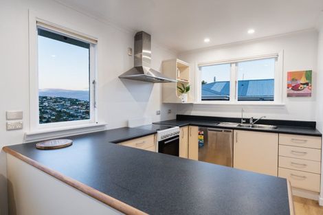 Photo of property in 29 Glendevon Place, Vauxhall, Dunedin, 9013