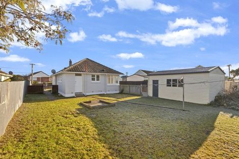 Photo of property in 32 Carisbrooke Street, Aranui, Christchurch, 8061