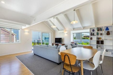 Photo of property in 112 Lake Terrace, Taupo, 3330