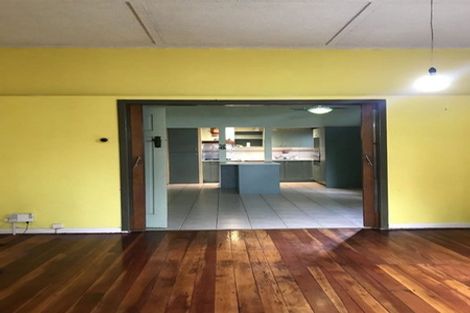 Photo of property in 16 Rimu Street, New Lynn, Auckland, 0600