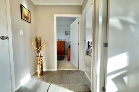 Photo of property in 15 Nevis Crescent, Tokoroa, 3420