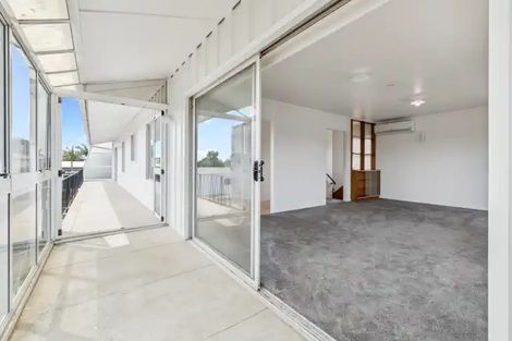 Photo of property in 34a Taylor Road, Mangere Bridge, Auckland, 2022