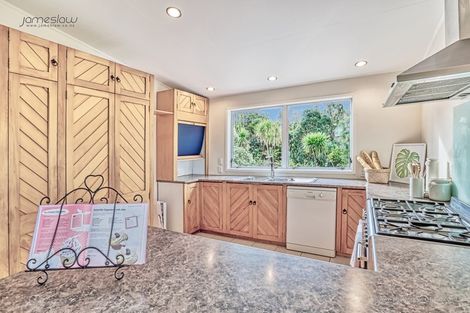 Photo of property in 28 Reynella Drive, Massey, Auckland, 0614