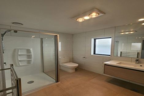 Photo of property in 16 Te Napi Drive, Takanini, 2112