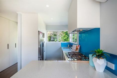 Photo of property in 2/85 Eskdale Road, Birkdale, Auckland, 0626