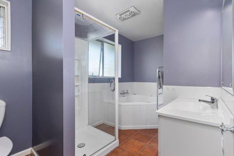 Photo of property in 9a Cherry Place, Casebrook, Christchurch, 8051