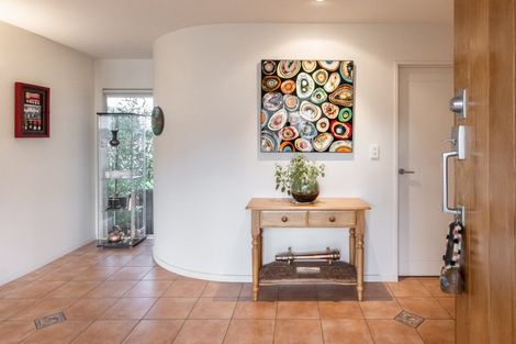 Photo of property in 21 Pukekura Place, Taradale, Napier, 4112