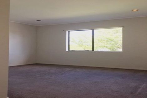 Photo of property in 7 Elvira Place, Ranui, Auckland, 0612