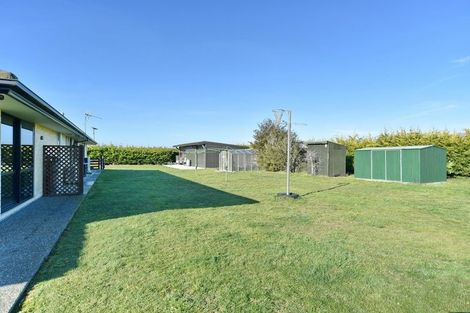 Photo of property in 77 Bridge Road, Fernside, Rangiora, 7475
