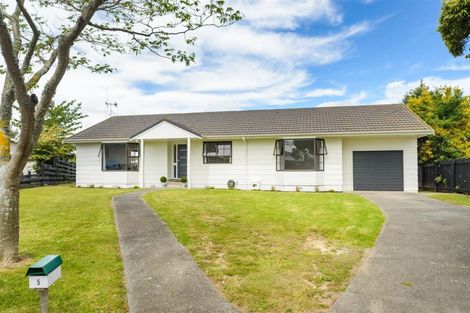 Photo of property in 5 Meads Place, Bulls, 4818