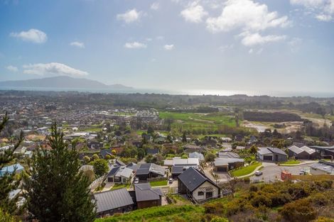 Photo of property in 26 Wilson Way, Waikanae, 5036