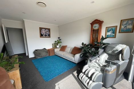 Photo of property in 8 Bellamont Street, Kumeu, 0810