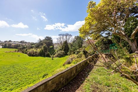 Photo of property in 13 Cowling Road, Hurdon, New Plymouth, 4310