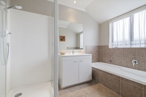 Photo of property in 9 Woodcroft Way, Pukekohe, 2120
