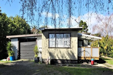 Photo of property in 54 Mclean Street, Woodville, 4920
