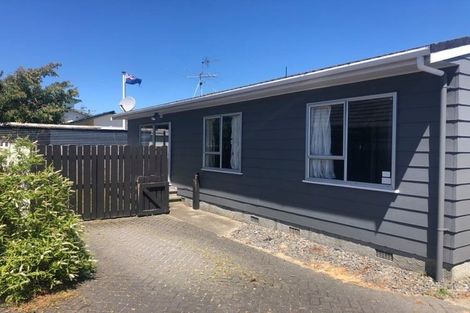 Photo of property in 14 Plunket Avenue, Petone, Lower Hutt, 5012