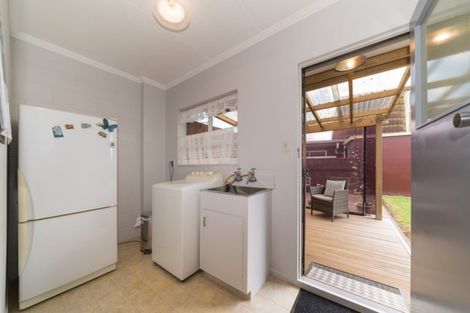 Photo of property in 2 Moyne Avenue, Milson, Palmerston North, 4414