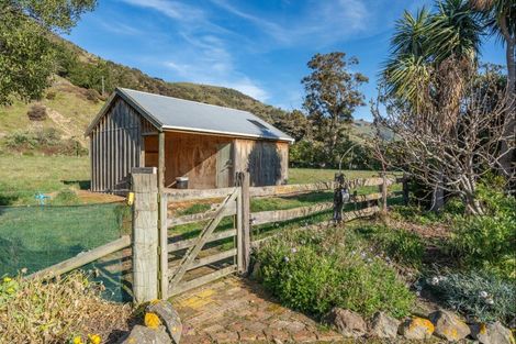 Photo of property in 1287 Okains Bay Road, Okains Bay, 7583