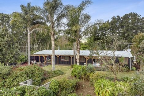 Photo of property in 31 Te Hapua Road, Te Horo, Otaki, 5581