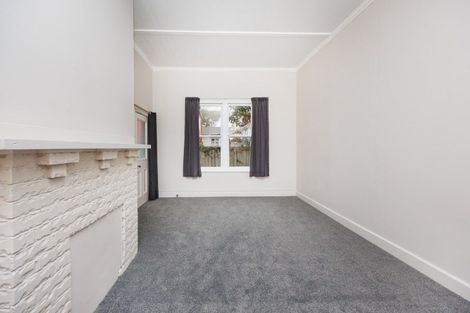 Photo of property in 8 Rolleston Street, Hokowhitu, Palmerston North, 4410