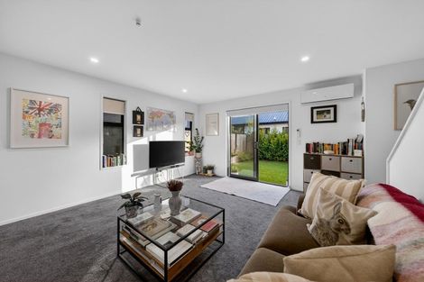 Photo of property in 4/8 Matata Place, Dallington, Christchurch, 8061