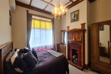 Photo of property in 23 Victoria Street, Waipawa, 4210