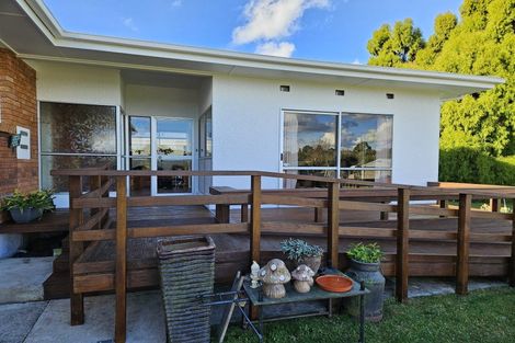 Photo of property in 384r Welcome Bay Road, Welcome Bay, Tauranga, 3175
