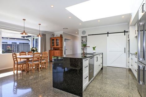 Photo of property in 19 Manapouri Street, Poraiti, Napier, 4112