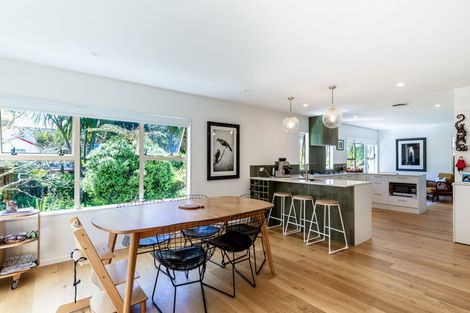 Photo of property in 46 Huia Road, Titirangi, Auckland, 0604