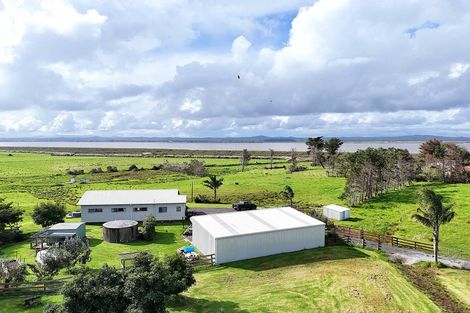 Photo of property in 3203 Pouto Road, Te Kopuru, 0391