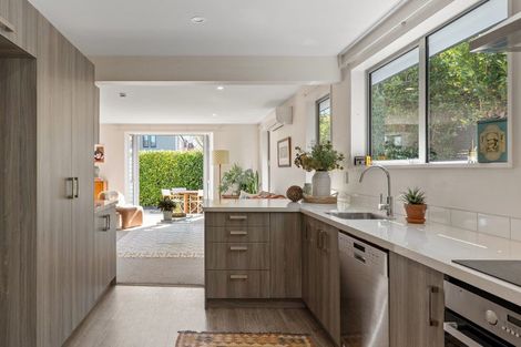 Photo of property in 4 Andover Street, Merivale, Christchurch, 8014