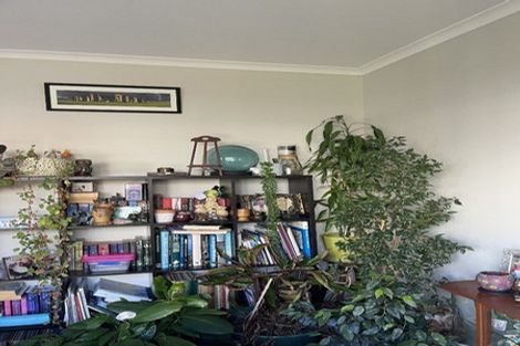 Photo of property in 4 Kerewhenua Crescent, Hobsonville, Auckland, 0616