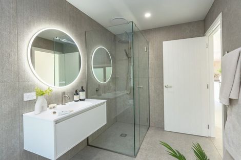 Photo of property in 13 Oates Place, Greytown, 5712