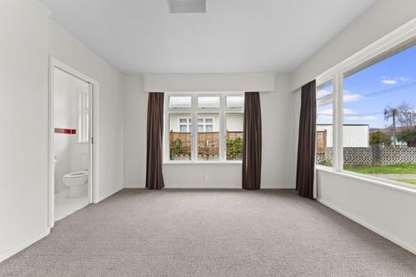 Photo of property in 14 Hannan Street, Levin, 5510