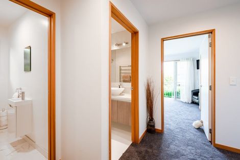 Photo of property in 32 Lismore Street, Wanaka, 9305