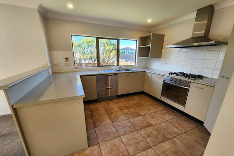 Photo of property in 10 Sandybrow, Churton Park, Wellington, 6037