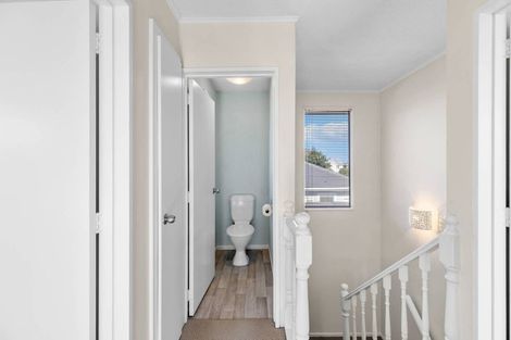 Photo of property in 8a Freyberg Avenue, Riccarton, Christchurch, 8011