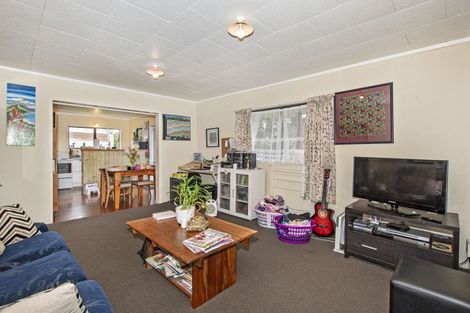 Photo of property in 3 Rose Place, Te Kamo, Whangarei, 0112