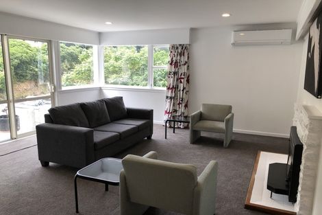 Photo of property in 39 Onslow Road, Khandallah, Wellington, 6035