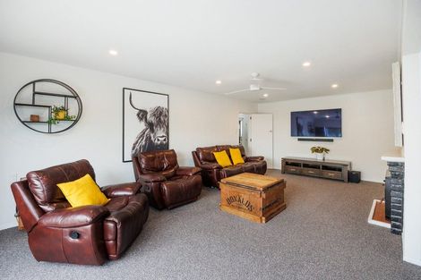 Photo of property in 28 Grey Street, Feilding, 4702