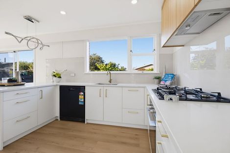 Photo of property in 6 Joanna Place, Deanwell, Hamilton, 3206