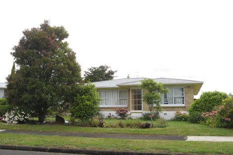 Photo of property in 9 Paterson Avenue, Pukekohe, 2120