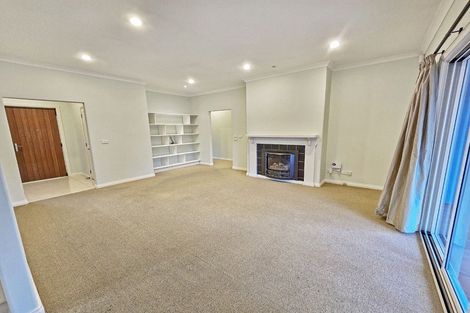 Photo of property in 16 Palliser Place, Poraiti, Napier, 4112