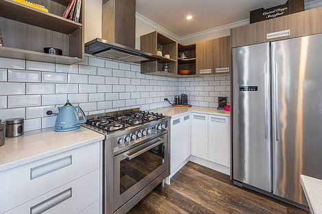 Photo of property in 6 Burnham School Road, Rolleston, 7614