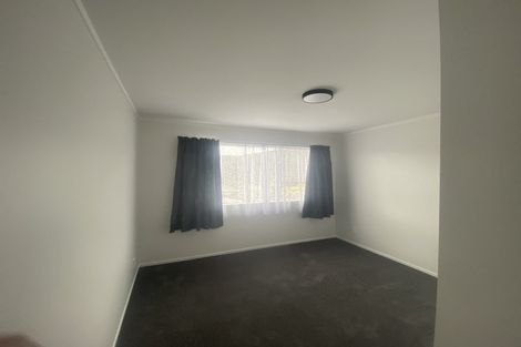 Photo of property in 15b Gribble Grove, Stokes Valley, Lower Hutt, 5019